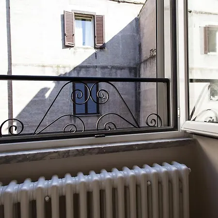 アパート カーサ ベルシアーナ