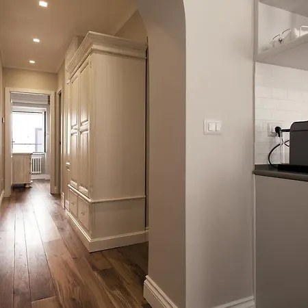 カーサ ベルシアーナ ローマ