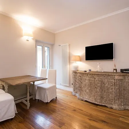 カーサ ベルシアーナ アパート ローマ